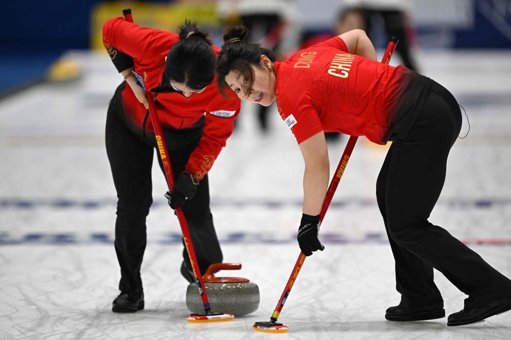 火箭显然展 火箭显然展